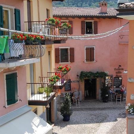 Casella'S Apartments Malcesine Ngoại thất bức ảnh