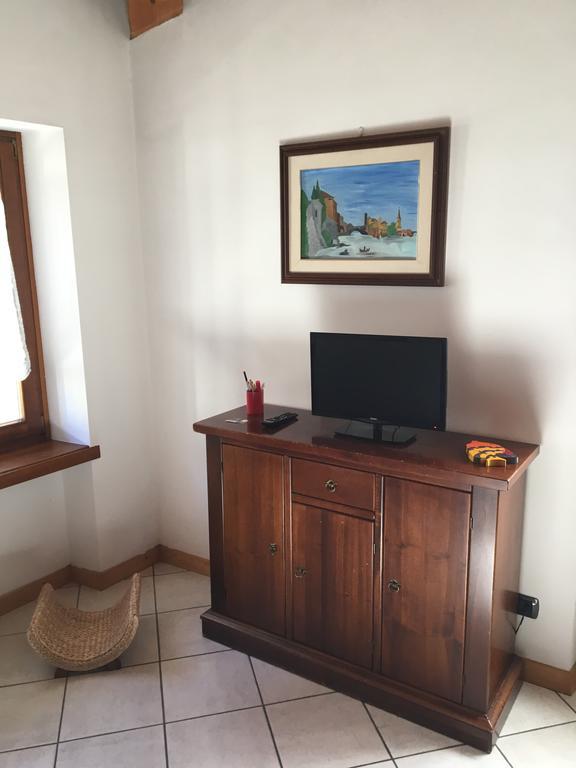 Casella'S Apartments Malcesine Ngoại thất bức ảnh