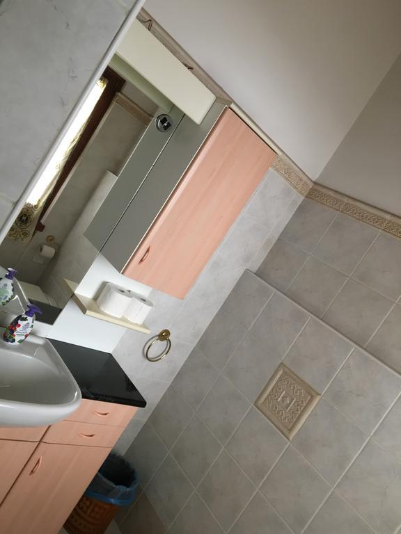 Casella'S Apartments Malcesine Ngoại thất bức ảnh